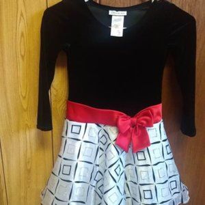 Girl's Size 6X Christmas Dress